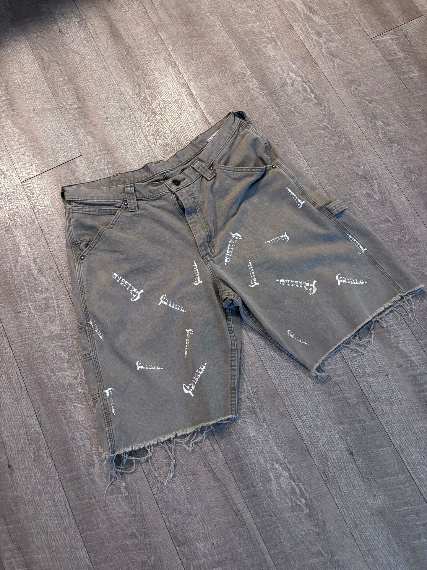 SCREW ALL OVER VINTAGE SHORTS